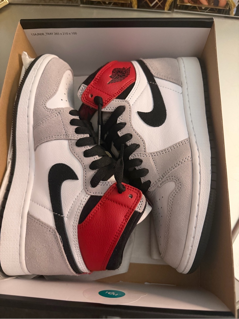 Nike 4y worn once Jordan 1